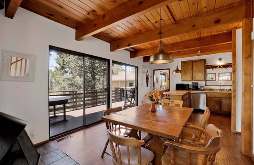 Upper Moonridge House | Resting Falcon#2661