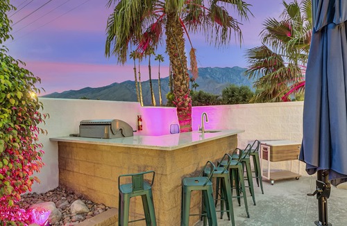Desert Park Estates House | Rising Sun House: Pool, Spa, GameRoom,PetFriendly!