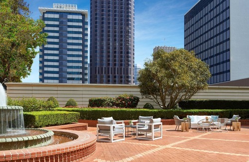 Downtown San Francisco Apartment | 🌴 Ritz Carlton Club San Francisco ✨Experience Paradise-1 Bedroom Unit Sleeps 4!