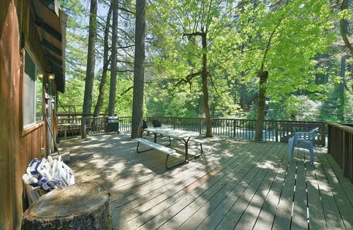 Castella Cabin | Rivercast Cabin fisherman's Dream on the Upper Sac