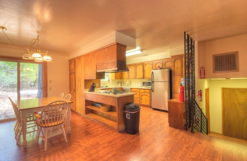 Harden Flat House | Riverfront Home 5 miles to Yosemite! Private riverbank. THE closest to Yos. gate