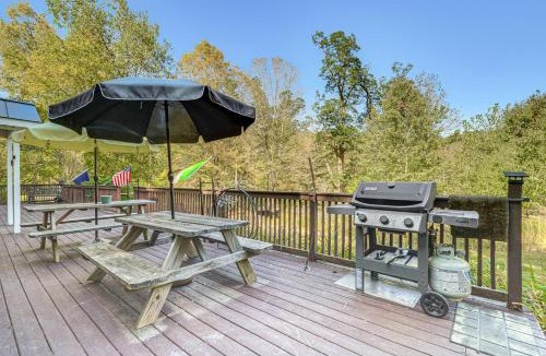 Bridgewater Corners House | Riverfront Home w/Hot Tub Near Killington Resort