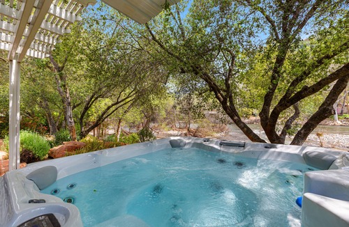 Three Rivers House | Riverfront Paradise at Redrock Villa