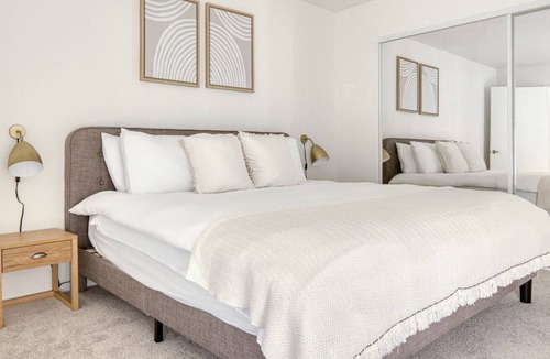 Los Feliz Apartment | Roomy Glendale 1BR w/ Gym, Pool & W/D, near Americana Mall, by Blueground