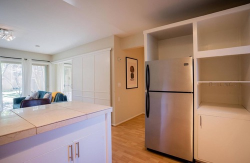 University South Apartment | Roomy Palo Alto 1BR w/Parking, nr Tech Companies, by Blueground