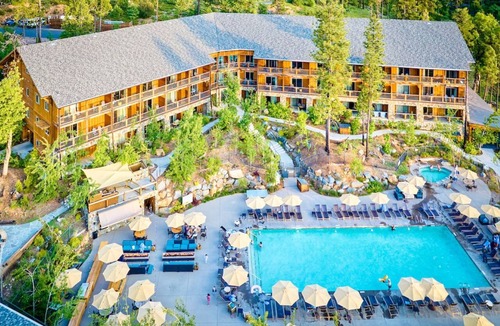 Groveland Hotel | Rush Creek Lodge and Spa at Yosemite