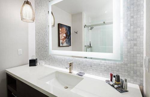 Carmel Valley Hotel | San Diego Marriott Del Mar Large Double or Twin Room