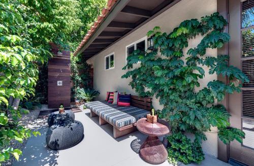 Tahquitz River Estates Resort | Santiago Resort - Palm Springs Premier Gay Men’s Resort