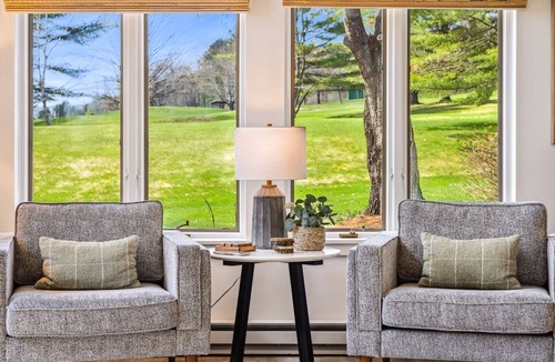Quechee Condo | Sauna Condo with Golf Views, Coach Road