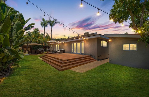 Del Cerro House | SDSU Beach Cottage (San Diego State University)