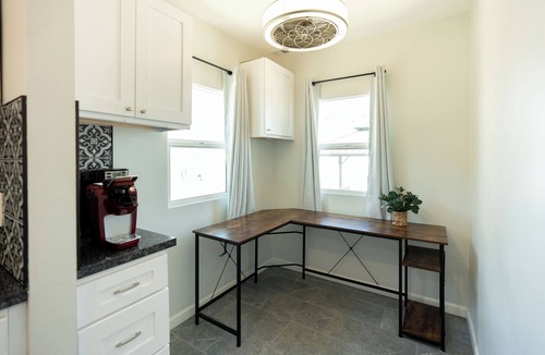 El Cerrito House | SDSU Modern Classic 3 bd 2 ba house