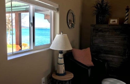 Homer House | Seafarer's Beach House Beach Front Property, Amazing Views!