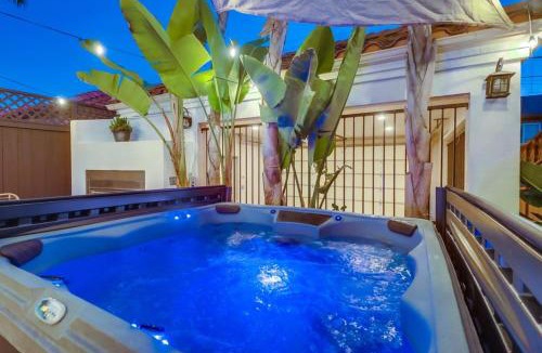 Crown Point House | Seaside Chic - Near Beach; Spa; Game Room; Rooftop