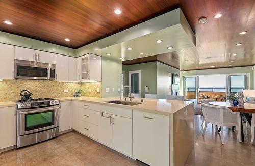 Summerland House | Seaside in Summerland