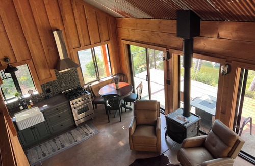 Covelo Cabin | Secluded River Retreat