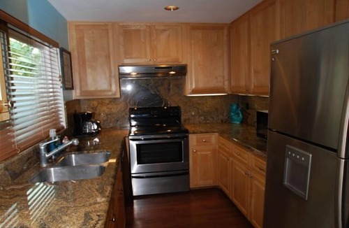 Santa Ana Heights Condo | Sept/Oct. Special! Steps to Sand. Parking/Bikes! Message for Free Night Deal!