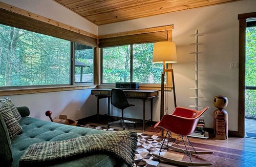 Cazadero House | Sequoia Sisters - pvt yard, hot tub, family fun