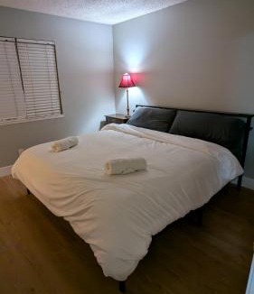 Simi Valley House | Serene home in Simi valley, CA