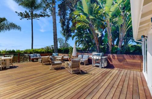 East Mesa House | Shoreline Bluffs Retreat