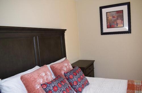 Midtown House | Silicon Valley Palo Alto Stanford Prime Location