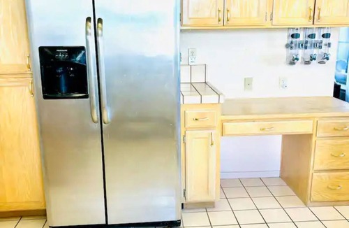 Silver Lakes Country Club House | Silver Lakes Oasis on Route 66 - Resort Style Amenities!