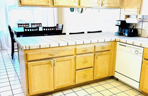 Silver Lakes Country Club House | Silver Lakes Oasis on Route 66 - Resort Style Amenities!