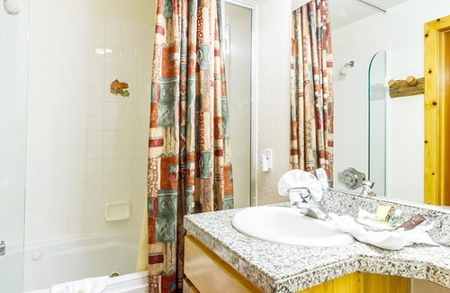 Olympic Valley Condo | SKI IN/SKi Out Private 2 Bd/2 Bt Condo Squaw Feb Break Presidents Week