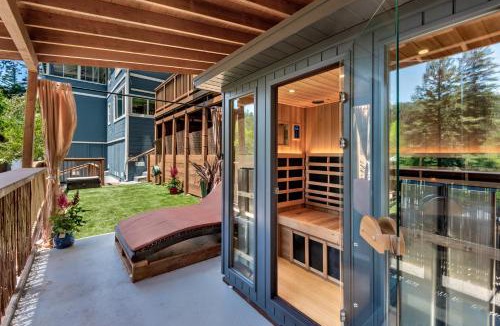 Camp Meeker House | Skyview Grove Cabin