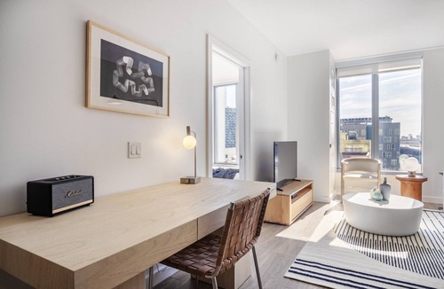 South Beach Apartment | Smart Rincon Hill 1BR w/Gym, Rooftop Solarium, nr. SVB, by Blueground