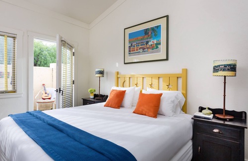 Boyes Hot Springs Hotel | Sonoma Creek Inn