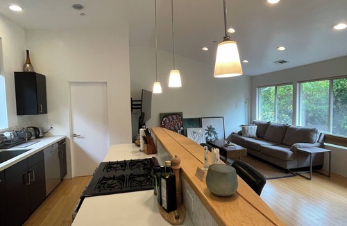 Alta Mesa Condo | Sophisticated 2-bedroom condo in gorgeous Santa Barbara