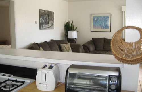 South Mission Beach House | South Mission Beach Cute Cottage near Park and Parking
