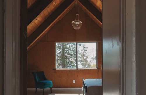 Dunlap Cabin | Spacious 4-bedroom cabin on secluded private land