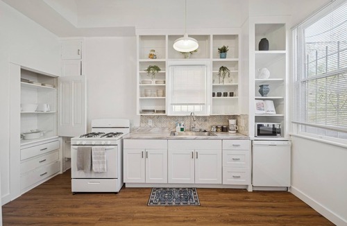 University Park House | Spacious 5BR Near USC + Private Loft Lounge Ideal for Families & Professionals