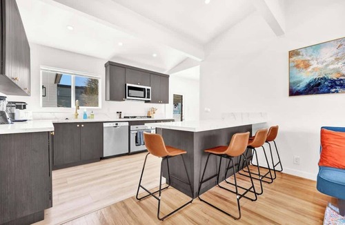 North Pacific Beach House | Spacious Beach Home 2 short blocks to PB Sleeps 10