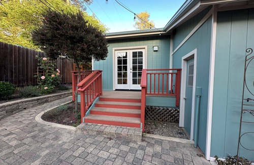 Marine Terrace Cottage | Spacious guest house, pet friendly