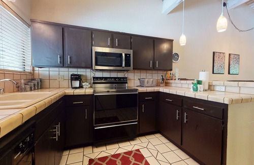 Mammoth Lakes Condo | Spacious Home, Washer/Dryer. Quiet Location near Biking Trails. Pool On-site