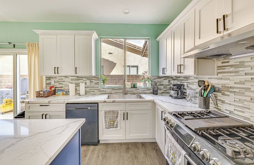 Lake Elsinore House | Spacious Lake Elsinore Home w/Pool & Hot Tub!