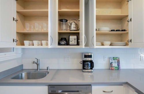 Marina District Apartment | Spacious Marina District 2BR w/W/D, walk to Marina Green by Blueground