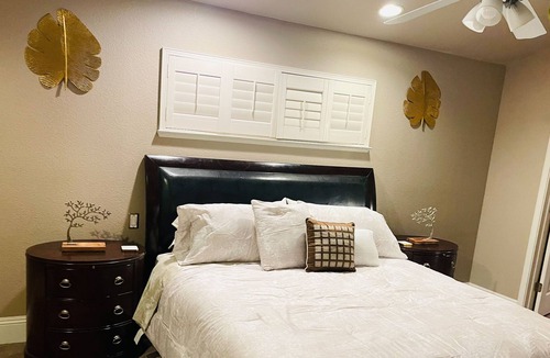 Fair Oaks House | Spacious Master Bedroom - Walking distance to Fair Oaks Village!