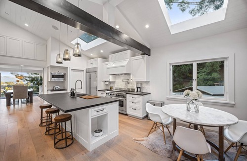 Mill Valley House | Spacious Modern Farmhouse. A private oasis for a fantastic vacation!