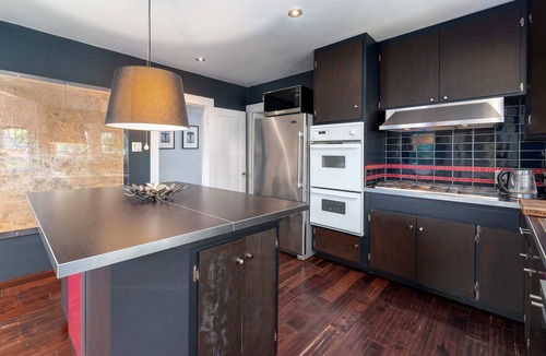 Community Center House | Spacious Palo Alto Home Near Downtown & Stanford