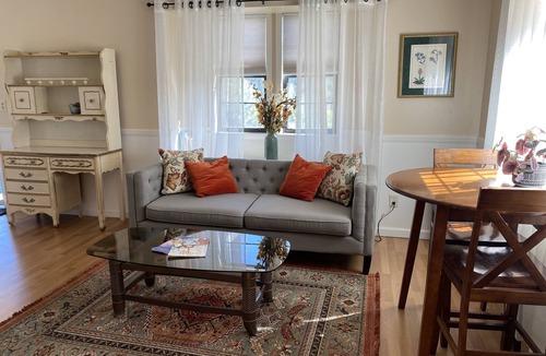 Chico House | Spacious room with private entrance near Bidwell Park!