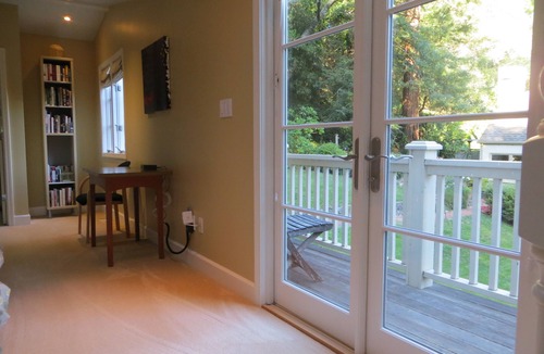Mill Valley Cottage | Spectacular Cottage Minutes from Town, Trails, and Biking!