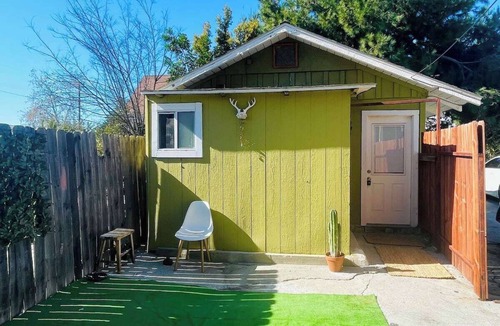 Pico-Union House | Standalone Zen Bungalow&Private Outdoor Space