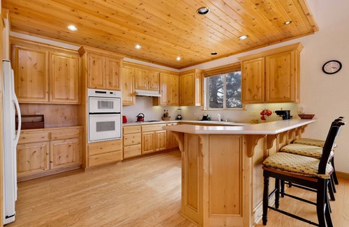 Castle Glen Estates Cabin | Starlight Vistas Log Cabin Lakeview Retreat