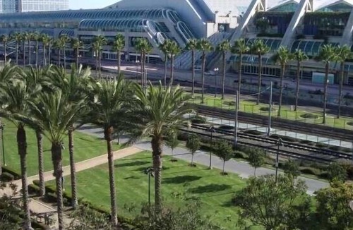 Pacific Terrace Condo | Stay nearby Gaslamp, Convention Center, Petco Park and All Main Attractions
