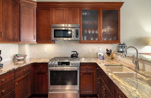 Downtown Steamboat Springs Condo | Steps to Restaurants/Shops! Beautifully Remodeled! Outdoor Firepit!