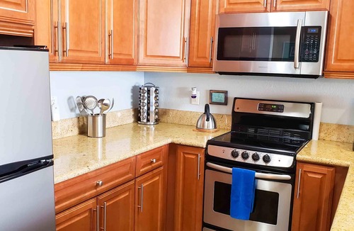 Townsite Condo | STRIKING OCEAN VIEW D210 FACING OCEANSIDE PIER