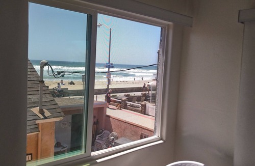 San Diego Apartment | Studio #1 Fully-equipped with Great Views & Boardwalk Patio Access - Oceanfront!